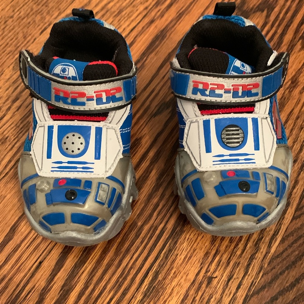 Star Wars Sketchers Sneakers for baby/toddler. Size 5C